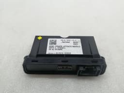 TESLA Tesla Model S 70 Tailgate Boat Lid Module 1007511-00-A Control Unit Tailgate — thumbnail 4