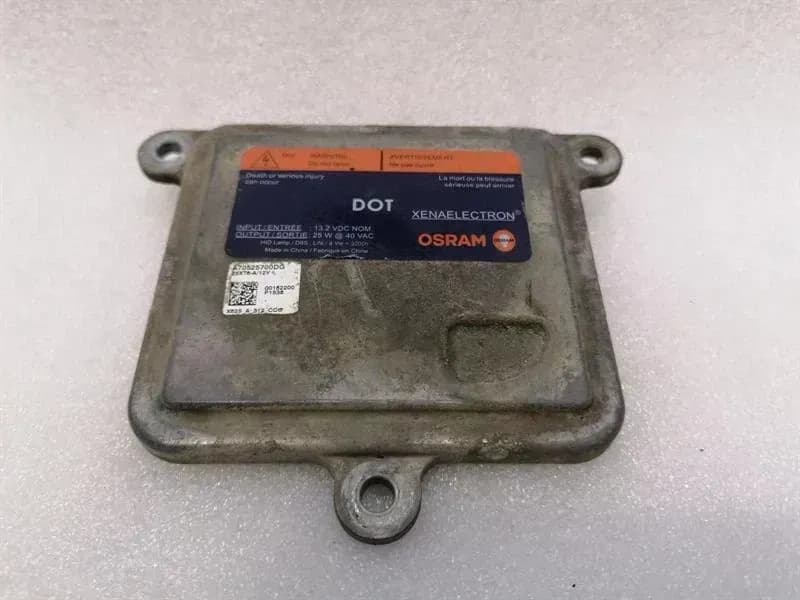 TESLA Tesla Model S 70 LED Ballast 1029170-00-A LED Ballast