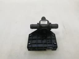 TESLA Tesla Model S 70 Circulation Pump 6007384-00-B Circulation Water Pump — thumbnail 1
