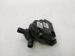 TESLA Tesla Model S 70 Circulation Pump 6007384-00-B Circulation Water Pump — thumbnail 3