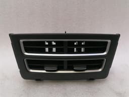 TESLA Tesla Model S 70 Air Vent Set 1023269-00-B RIGHT HANDLE RHD — thumbnail 5