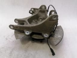 TESLA Tesla Model S 70 Right Rear Hub 1042507-00-B Wheel Bearing Housing Rear Right — thumbnail 5
