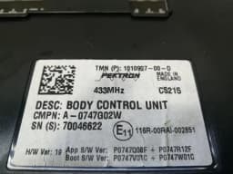 TESLA Tesla Model S 70 Body Control Module 1010907-00-D Control Unit — thumbnail 3
