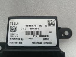 TESLA Tesla Model S 70 Parking Distance Control Module 1048476-00-D PDC Control Unit — thumbnail 5