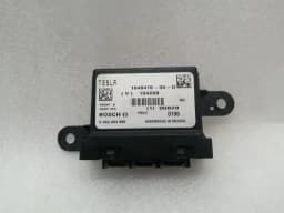 TESLA Tesla Model S 70 Parking Distance Control Module 1048476-00-D PDC Control Unit — thumbnail 1