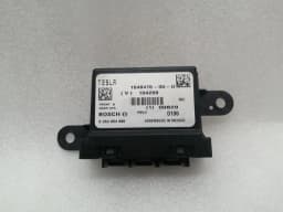 TESLA Tesla Model S 70 Parking Distance Control Module 1048476-00-D PDC Control Unit — thumbnail 4
