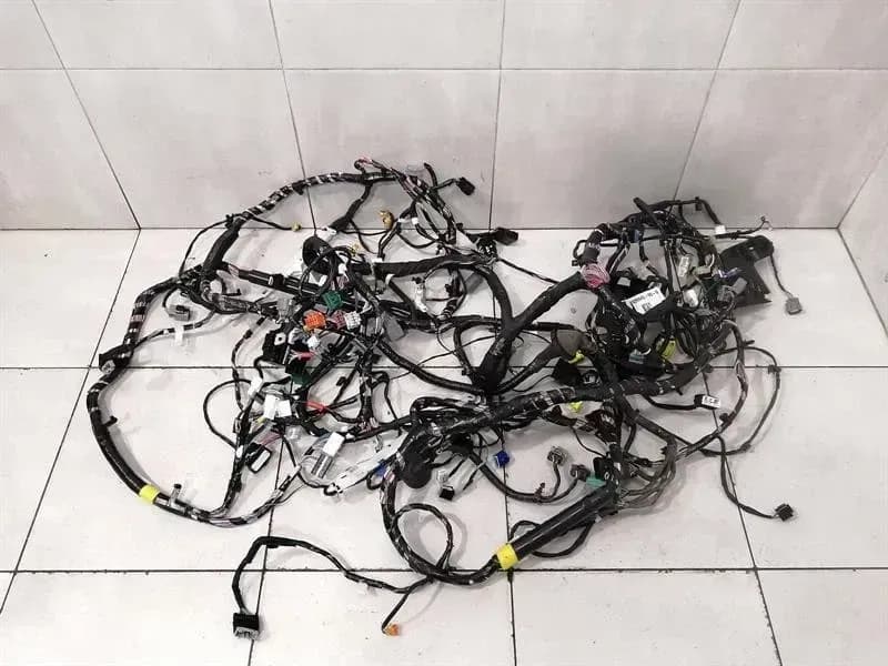 TESLA TESLA MODEL S 70 MAIN BODY WIRING LOOM 1026643-90-G RIGHT HAND DRIVE RHD 2015
