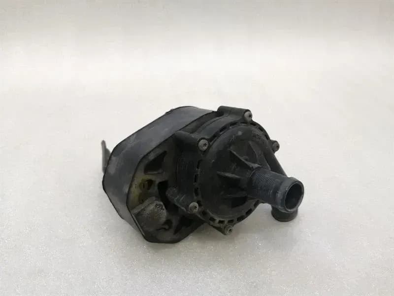 TESLA Tesla Model S 70 Additional Cooling Pump 6008047-00-E Coolant Pump Pump