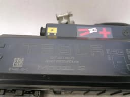 TESLA Tesla Model S 70 Fuse Box 1034405-00-D Fuse Box — thumbnail 3