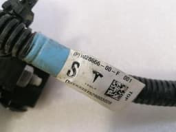 TESLA Tesla Model S 70 Fuse Box 1034405-00-D Fuse Box — thumbnail 9
