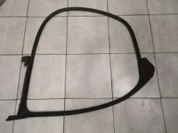 TESLA Tesla Model S 70 Front Left Door Seal 6009583-00-N Door Seals Front Left — thumbnail 1