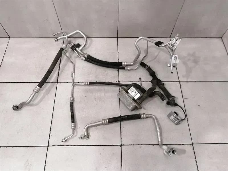 TESLA Tesla Model S 70 A/C Pipe Set 1030658-00-F Air Conditioning Line Air Conditioning Kit