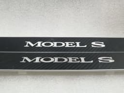 TESLA Tesla Model S 70 Door Sill Set 1030392-00-D Door Sill Set — thumbnail 2