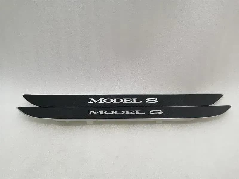 TESLA Tesla Model S 70 Door Sill Set 1030392-00-D Door Sill Set