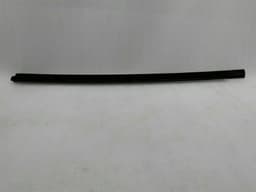 TESLA Tesla Model S 70 FRH Door Moulding 1038394-00-A Front Right Door Strip — thumbnail 8