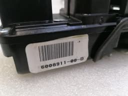 TESLA Tesla Model S 70 rear left door lock 6008911-99-D door lock rear left — thumbnail 5
