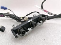 TESLA Tesla Model 3 Electronic module 1143746-01-D ECU FRONT CAMERAS — thumbnail 2