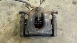 BMW BMW 1 Series E81 Left Front Caliper 34116776527 Brake Caliper Front Left — thumbnail 5