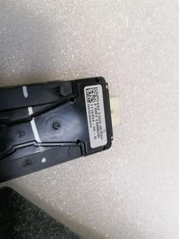 TESLA Tesla Model 3 STANDARD RANGE Lumbar Support 1118494-00-G Seat Adjustment — thumbnail 4