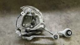 BMW BMW 1 Series E81 Left Front Hub 31216764443 Wheel Bearing Housing Front Left Complete — thumbnail 4