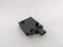 TESLA Tesla Model 3 STANDARD RANGE Electronic Module 1097855-90-F Control Unit — thumbnail 6