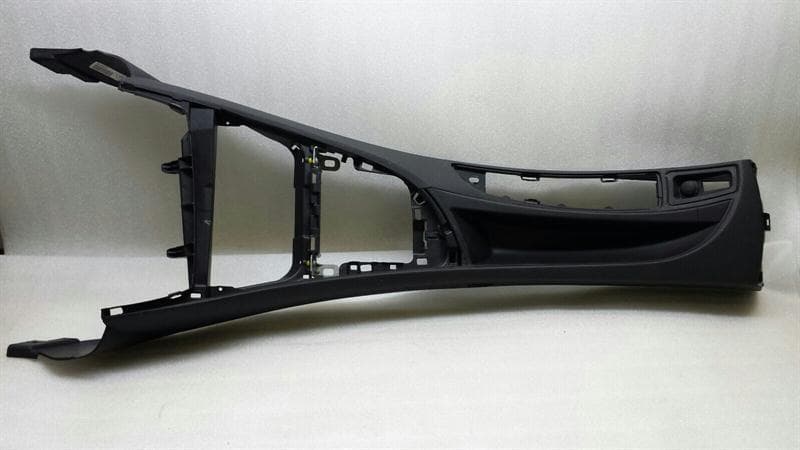 BMW BMW 1 Series E81 RHD Console 7124626 Right Hand Drive
