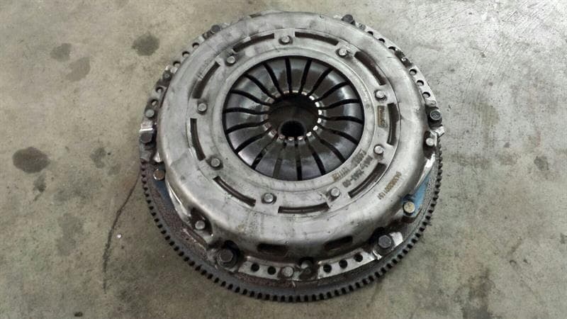 FORD Ford Focus 1.6 16V Flywheel + Clutch AV61-6375-BB Clutch Set Flywheel