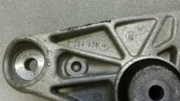 BMW BMW 5 Series F10 M5 rear diff holder bracket 2284474 holder carrier — thumbnail 6