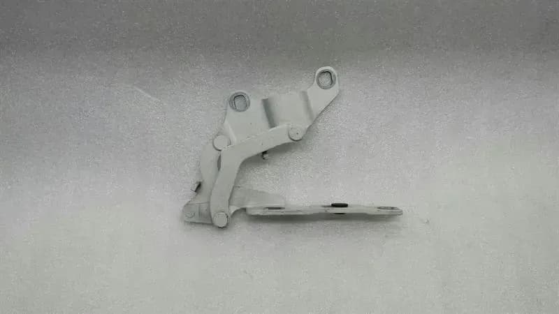 BMW BMW 1 Series E81 Bonnet Hinge RHS 7060560 Hood Hinge Right