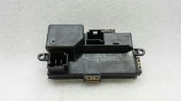 BMW BMW M5 F10 F11 fan controller 9226780 blower regulator — thumbnail 3