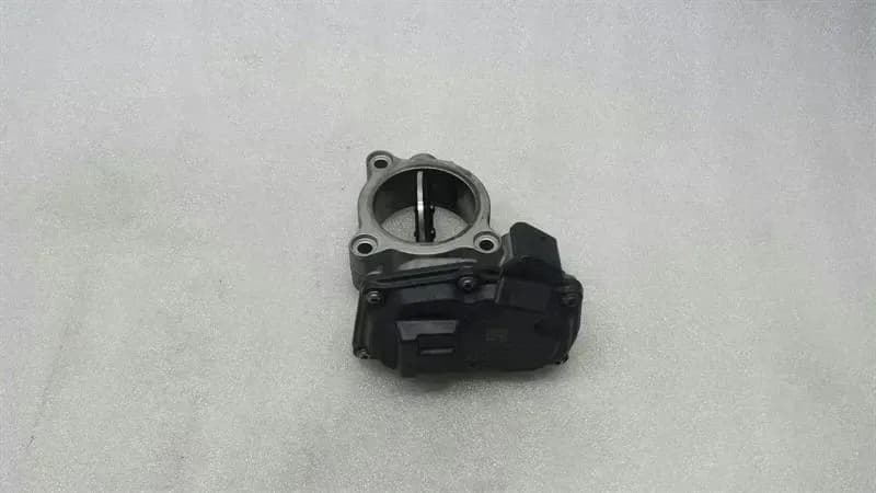 BMW 1 Series E81 Throttle Body 7810752 Throttle Body N47 3D31