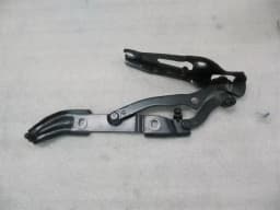 BMW BMW 3 Series E90 E92 Boot Hinge Left 41627210675 7060627 Tailgate Hinge Left — thumbnail 1