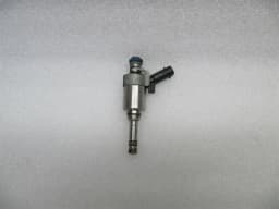 AUDI Audi A3 8P Injector 06H96036G Injection Nozzle CES 2.0TFSI — thumbnail 4