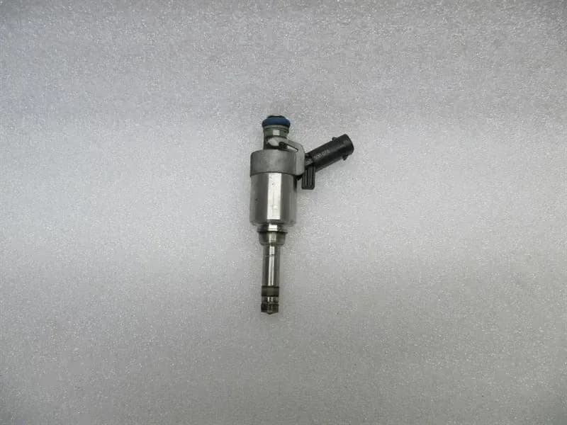 AUDI Audi A3 8P Injector 06H96036G Injection Nozzle CES 2.0TFSI