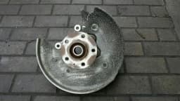 AUDI Audi RS5 8T right rear hub 8K0505432AS wheel bearing housing rear right — thumbnail 3