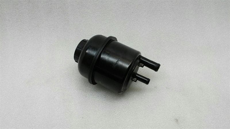 MASERATI MASERATI GRANTURISMO S Power Steering Fluid Reservior 171047 Servo Oil Container