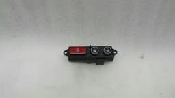 MASERATI Maserati Granturismo S switch hazard warning system 237803 hazard lock switch — thumbnail 6