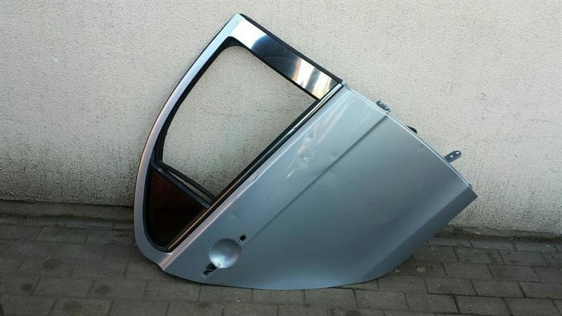 MITSUBISHI Mitsubishi Lancer X left rear door 5730A529 door rear left silver
