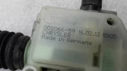 CHRYSLER 2012 CHRYSLER 300C Fuel Cap Actuator 008066 Star Motor Tank Lid SRT8 — thumbnail 8