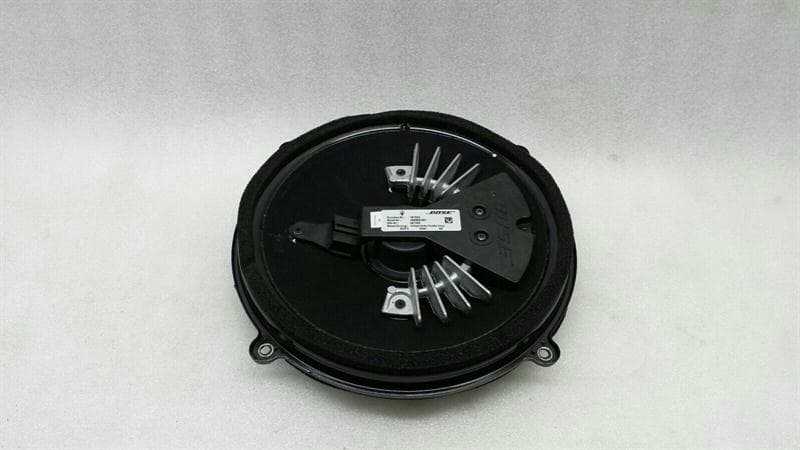 MASERATI MASERATI GRANTURISMO S Speaker Bassbox 197503 Subwoofer BOSE