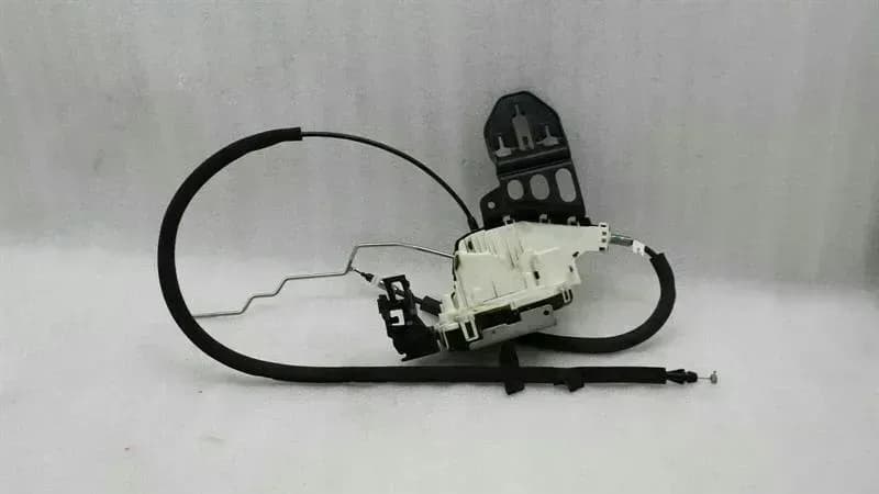 CHRYSLER Chrysler 300C front door lock P04589916AD door lock front right keyless Go 11-