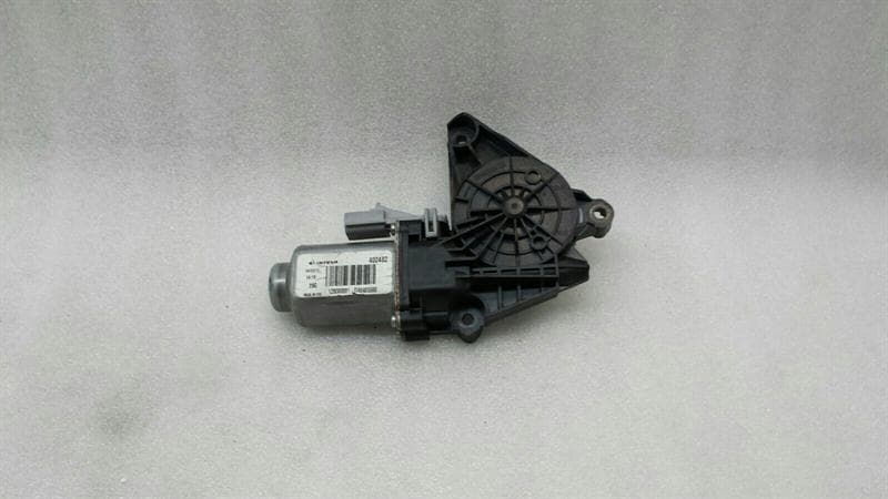 CHRYSLER Chrysler 300C RRH Door Window Motor 68103998AA Power Window Motor HR 2012 SRT8