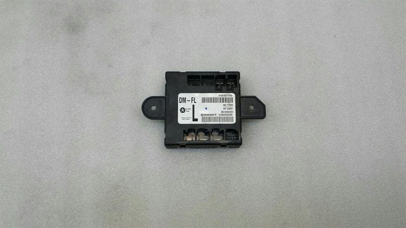CHRYSLER CHRYSLER 300C Front Left Door Module 68155771AD Door Control Unit Front Left 2012