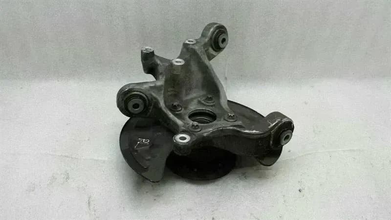 Mercedes 4-matic W176 wheel bearing housing knuckle rear A1763500500 rear stroke