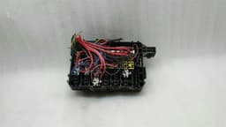 CHRYSLER Chrysler 300C Fuse Box 491080712 Fuse Box SRT8 6.4 2012 V8 — thumbnail 5