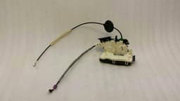 MERCEDES-BENZ Mercedes CLS W218 front left door lock A2047203735 door lock front left — thumbnail 4