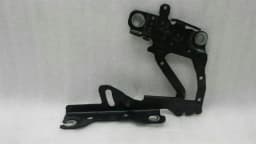 BMW BMW 1 Series F20 F21 Bonnet Hinge LHS 13989610 Bonnet Hinge Left — thumbnail 2
