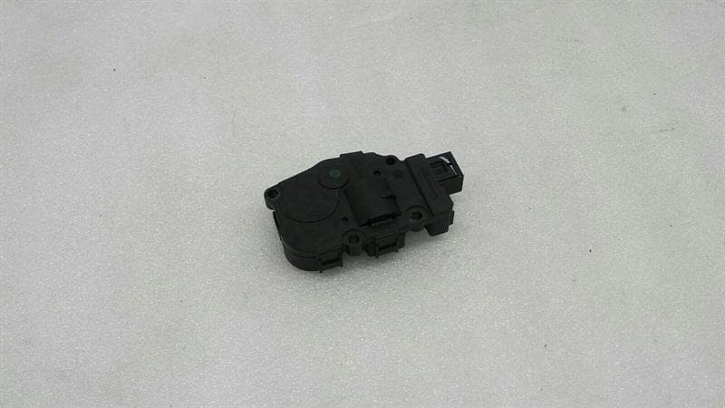BMW BMW 1 Series F20 Vent Flap Engine 64119231884 Servo Motor