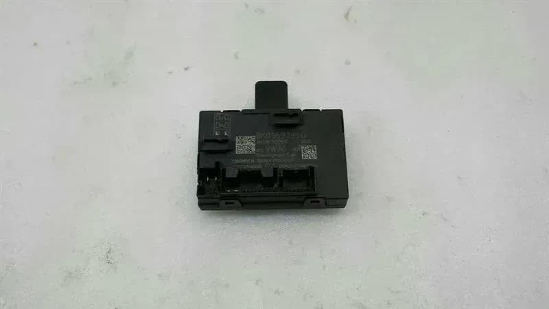 AUDI Audi A4 8K door control unit rear 8K0959795G rear door control modules