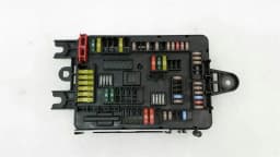 BMW BMW 1 Series F20 F21 Fuse Box 926111103 Fuse Box — thumbnail 6